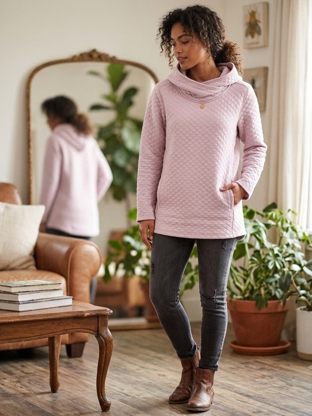 Duluth Trading Company Quilted Funnel Nexk Hooded Sweatshirt Pink Size Large.